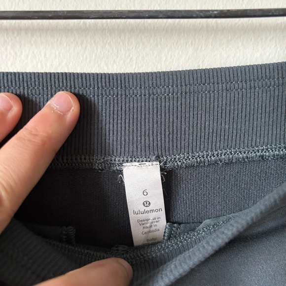 Lululemon Every Movement Pants - Picture 6 of 7